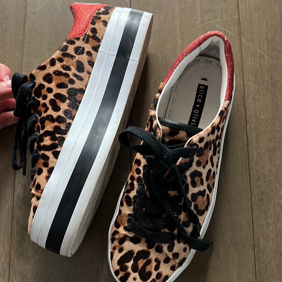 Alice + Olivia Shoes - Alice + Olivia platform sneakers